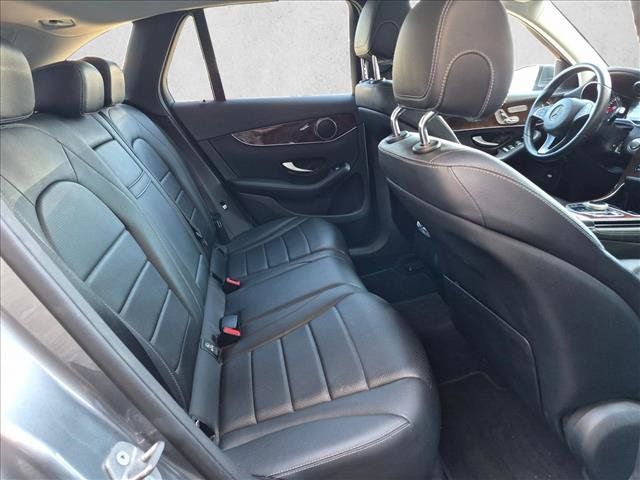 Used 2017 Mercedes-Benz GLC 300 image 20
