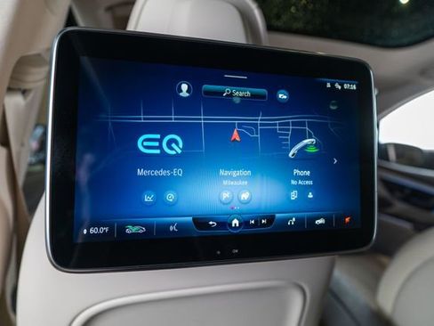 Certified 2023 Mercedes-Benz EQS 580 4MATIC SUV image 34