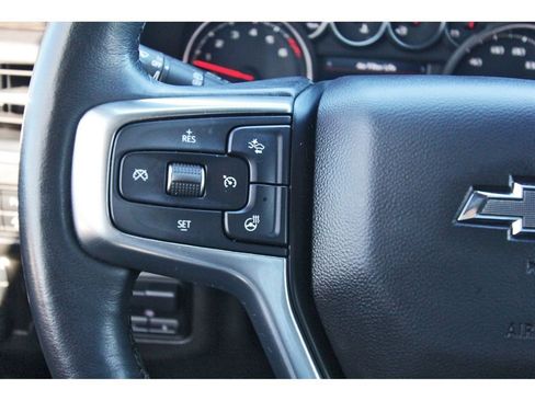 Used 2021 Chevrolet Tahoe Z71 w/ Z71 Signature Package image 16