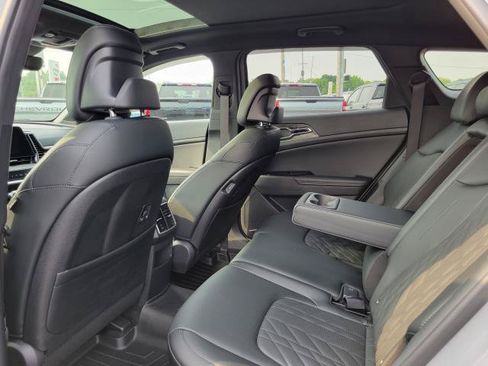 Used 2023 Kia Sportage X-Pro AWD/4WD image 26