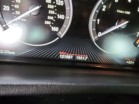 Used 2017 BMW X4 xDrive28i AWD/4WD image 5