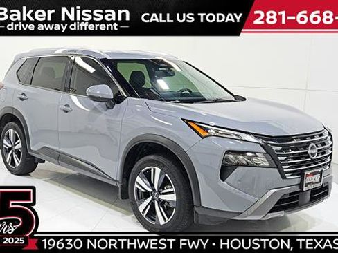 Certified 2025 Nissan Rogue SL AWD/4WD image 1