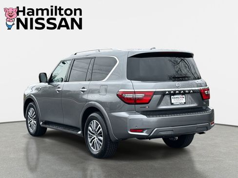 Used 2024 Nissan Armada SL w/ Captain's Chairs Package AWD/4WD image 4