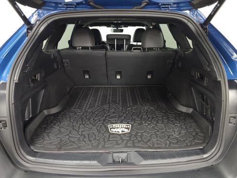 Used 2023 Subaru Outback Wilderness image 8