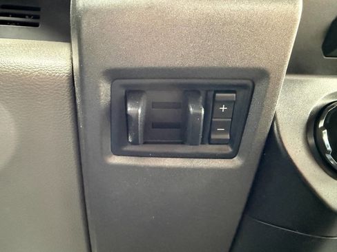 Used 2017 Ford F350 XL image 41