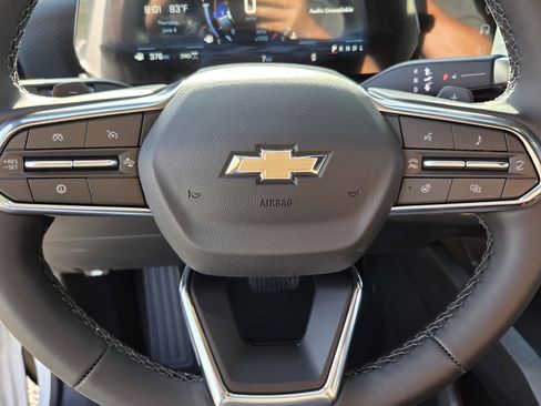 New 2026 Chevrolet Equinox LT w/ Convenience Package II AWD/4WD image 30