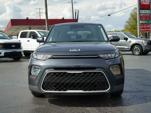 Used 2022 Kia Soul LX w/ Technology Package image 9
