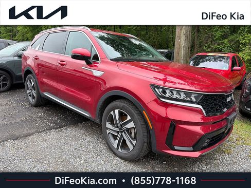 Certified 2023 Kia Sorento EX AWD/4WD image 1