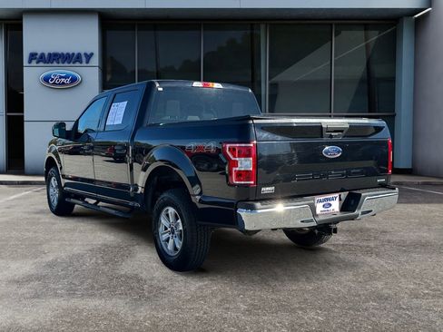 Used 2020 Ford F150 XLT image 4