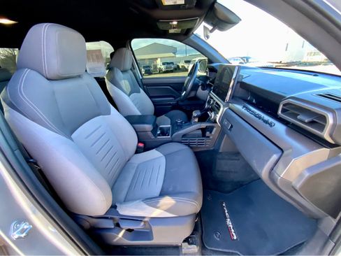 Used 2024 Toyota Tacoma TRD Off-Road image 26