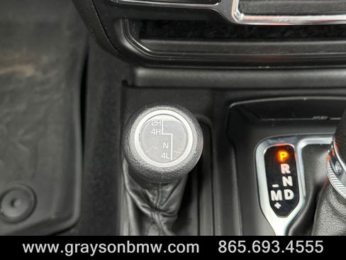 Used 2023 Jeep Wrangler Unlimited Sport image 25