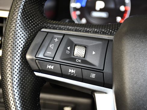 Used 2023 Mitsubishi Outlander SE AWD/4WD image 20