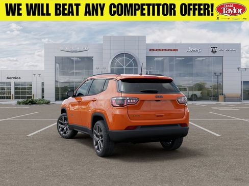 New 2026 Jeep Compass Latitude AWD/4WD image 3