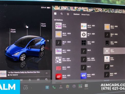 Used 2023 Tesla Model Y Long Range AWD/4WD image 30