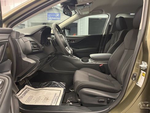 Certified 2025 Subaru Outback Premium w/ Popular Package #1A image 10