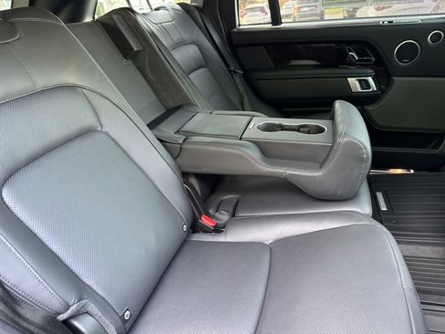Used 2020 Land Rover Range Rover Long Wheelbase HSE image 17