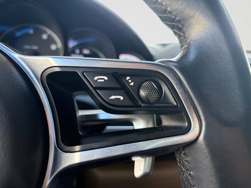 Used 2016 Porsche Cayenne AWD/4WD image 30