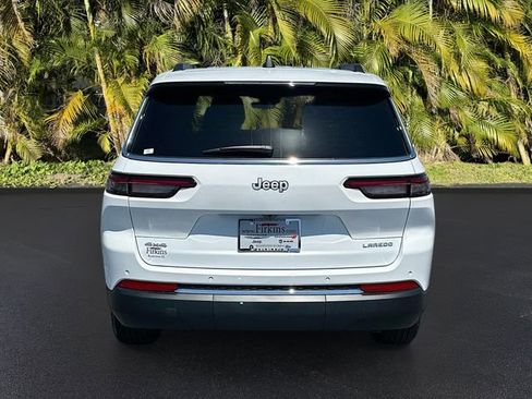 New 2026 Jeep Grand Cherokee L Laredo AWD/4WD image 4