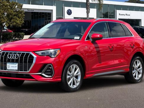 Used 2022 Audi Q3 2.0T Premium image 8