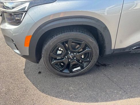 Certified 2024 Kia Seltos X-Line AWD/4WD image 17