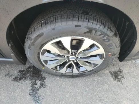 Used 2025 Subaru Outback Limited image 26