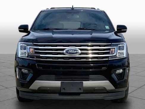 Certified 2021 Ford Expedition XLT RWD image 4