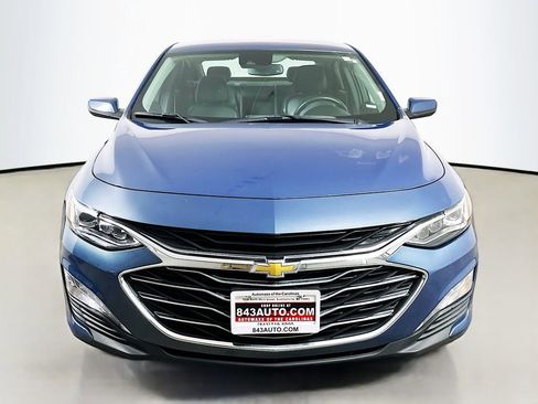 Used 2024 Chevrolet Malibu LT FWD image 2