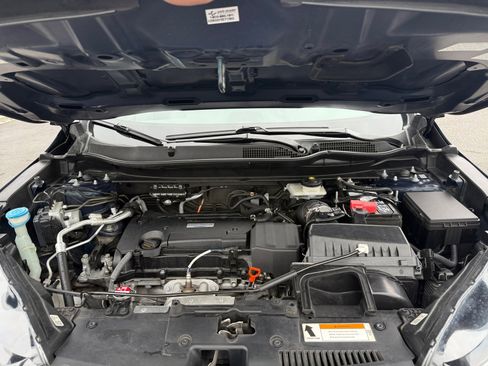 Used 2018 Honda CR-V LX image 20