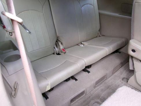 Used 2012 Buick Enclave Premium w/ Trailering Provision Package FWD image 8