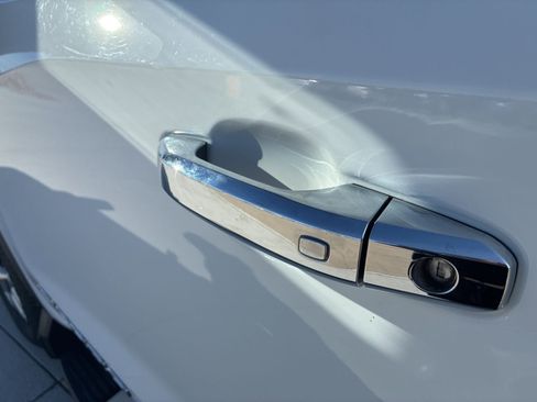 Used 2022 GMC Sierra 1500 SLT w/ SLT Premium Plus Package image 16