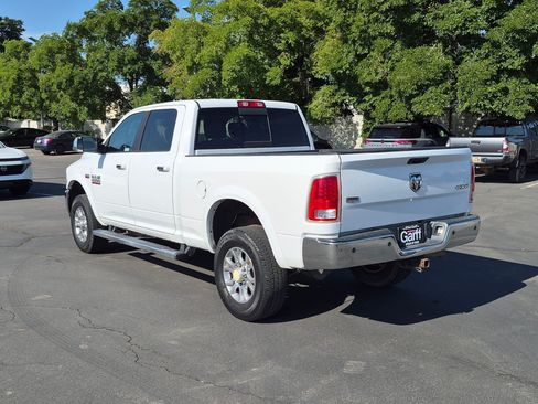 Used 2015 RAM 2500 Laramie w/ Protection Group AWD/4WD image 8