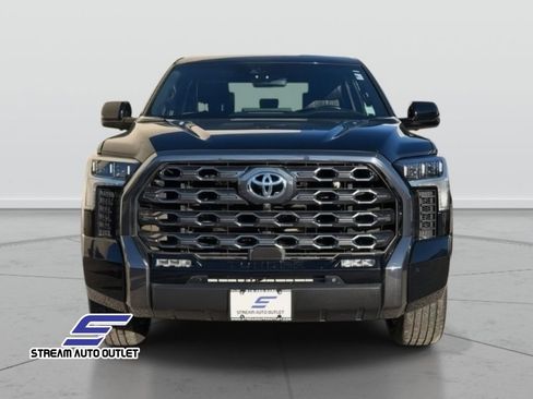 Used 2022 Toyota Tundra Platinum image 2
