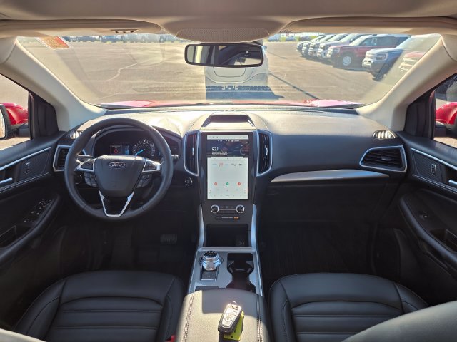 Used 2024 Ford Edge SEL w/ Convenience Package AWD/4WD image 14