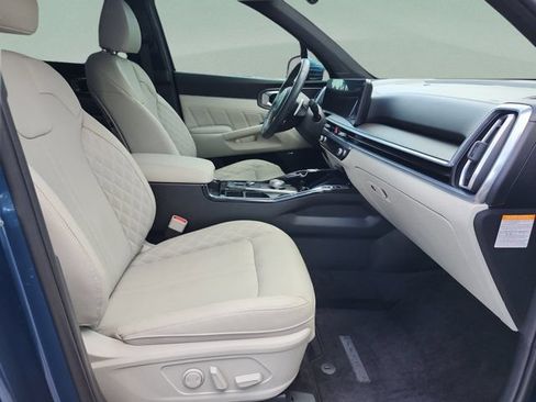 Used 2025 Kia Sorento SX Prestige AWD/4WD image 20