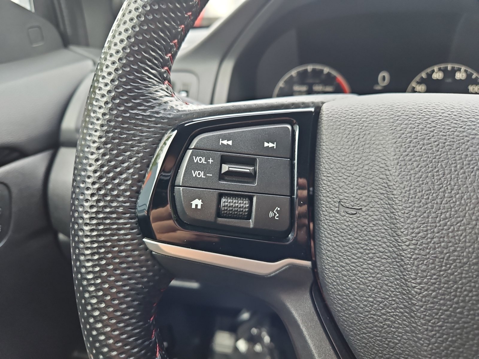Used 2024 Honda Ridgeline Black Edition image 30