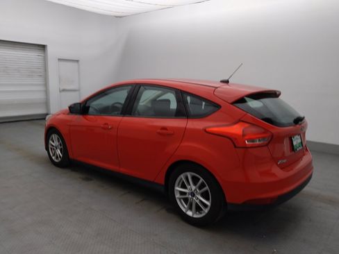 Used 2016 Ford Focus SE FWD image 3
