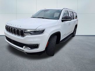 Used 2023 Jeep Wagoneer Series II AWD/4WD video 3