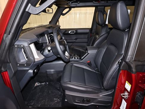 New 2026 Ford Bronco Outer Banks image 11