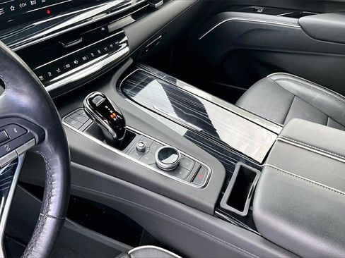 Used 2022 Cadillac Escalade Sport w/ Touring Package image 5