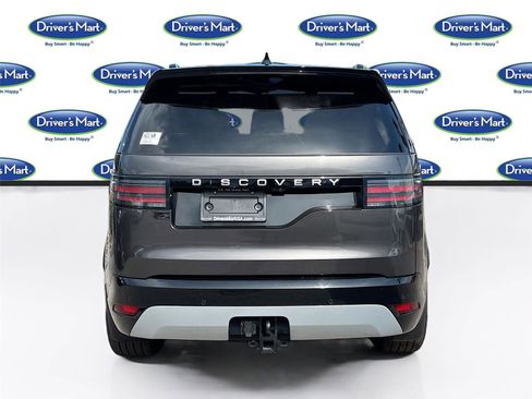 Used 2024 Land Rover Discovery Metropolitan Edition AWD/4WD image 6