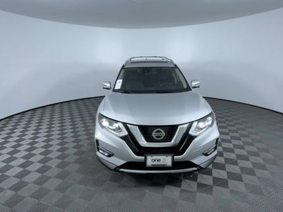 Used 2017 Nissan Rogue SL w/ SL Premium Package