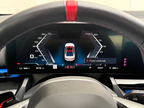 Used 2025 BMW i5 M60 w/ Premium Package image 16