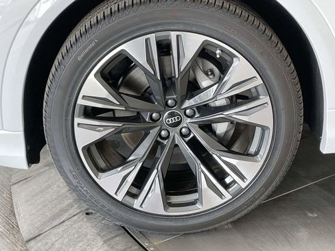 New 2026 Audi Q8 Premium Plus AWD/4WD image 11