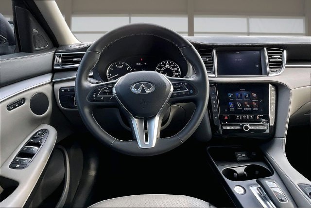 Used 2024 INFINITI QX50 Luxe FWD image 5
