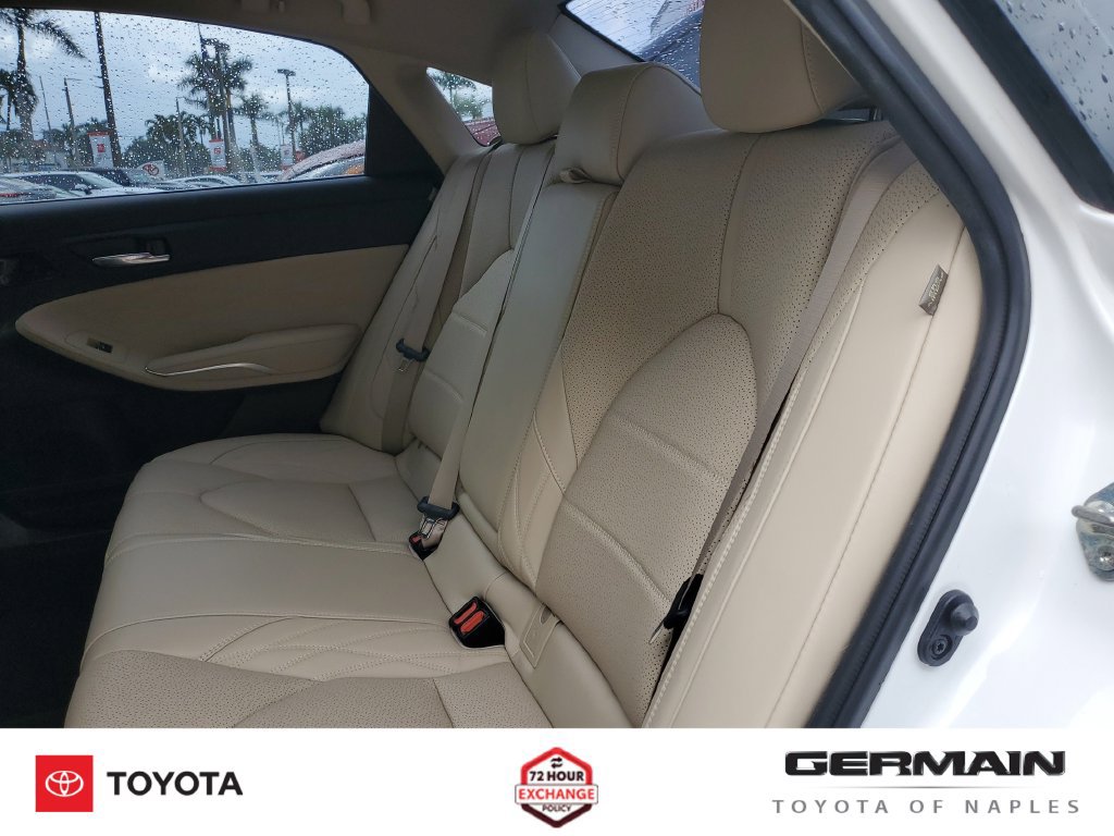 Used 2020 Toyota Avalon Limited FWD image 20