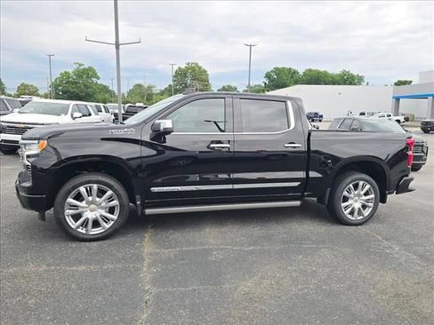 New 2026 Chevrolet Silverado 1500 High Country AWD/4WD image 10