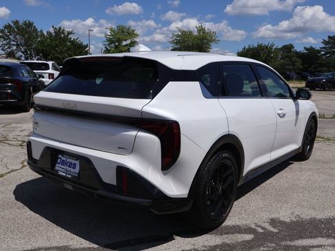 New 2026 Kia K4 GT-Line Turbo FWD image 7