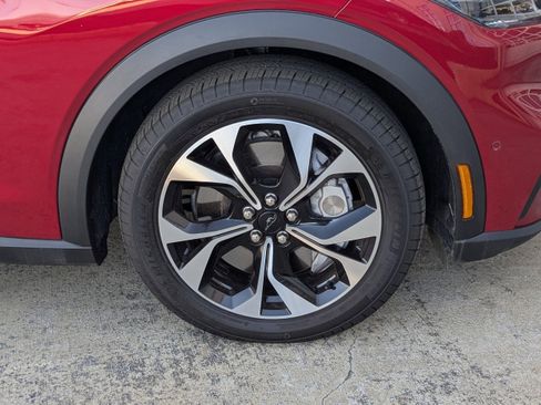 Used 2024 Ford Mustang Mach-E Select w/ Comfort Package Lite image 10