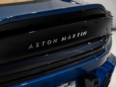 New 2025 Aston Martin Vanquish RWD image 8