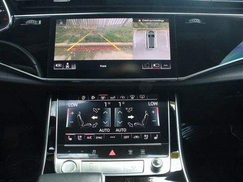 Used 2019 Audi Q8 Prestige w/ Luxury Package image 23
